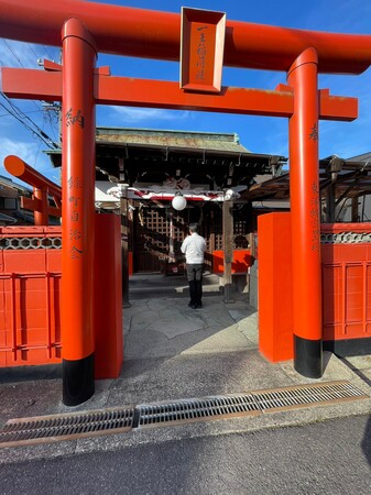 願掛けへ！　四日市冨田町