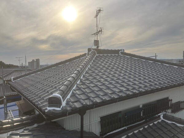 瀬戸市　屋根ラバーロック・漆喰工事施工写真