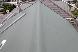 屋根上貼り・外壁塗装工事（営業担当：伊藤）